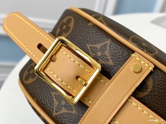 WIS PM BOITE CHAPEAU SOUPLE VUITTON LOUIS 1024